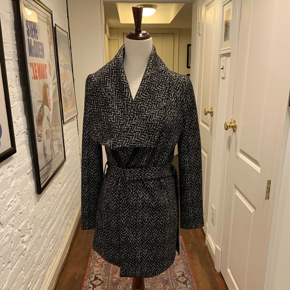 Banana Republic Belted Trench Coat Size 6